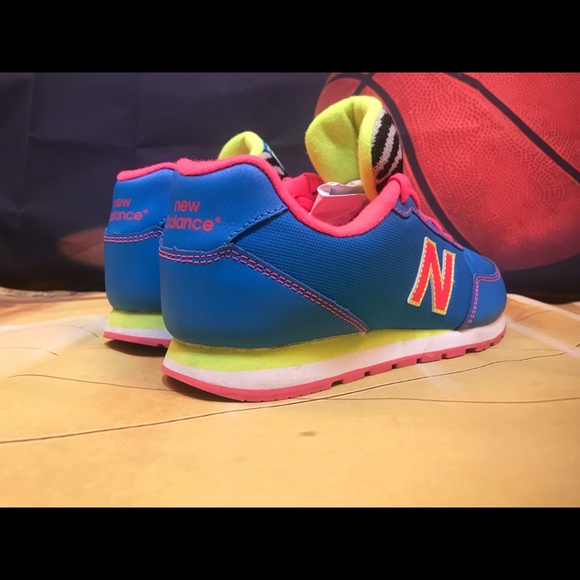 Colorful New Balance Size 6.5 - Picture 3 of 7